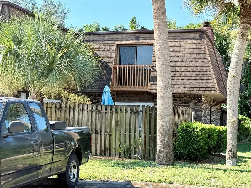202 Terrace Ct, FL