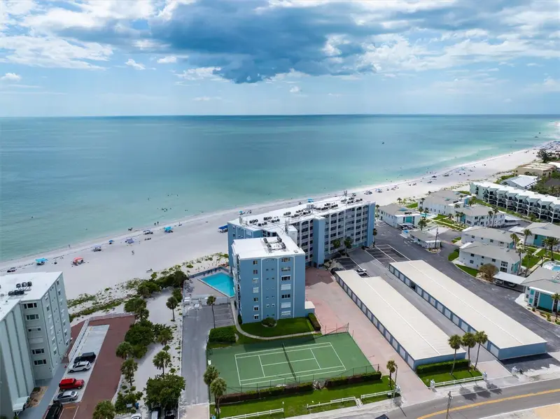 5300 Gulf Dr #105, FL