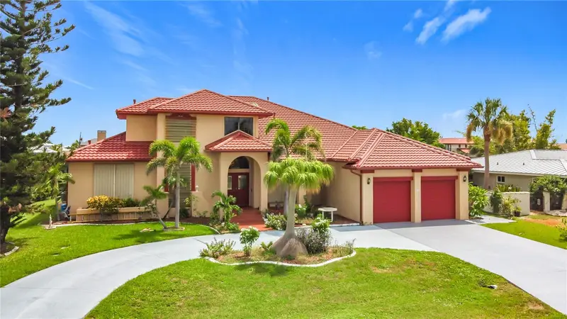 134 Seville Pl Sw, FL