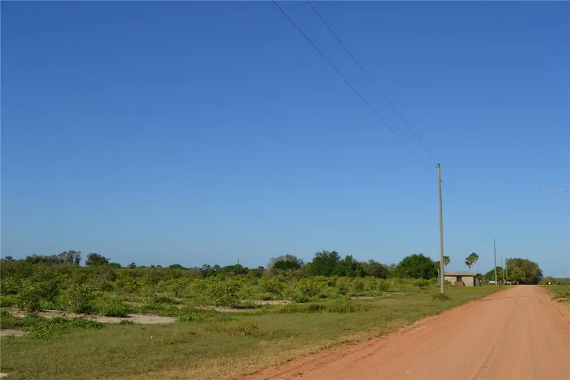 Garfield Nursery Rd, FL