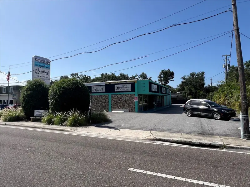 3226 W Kennedy Blvd, FL