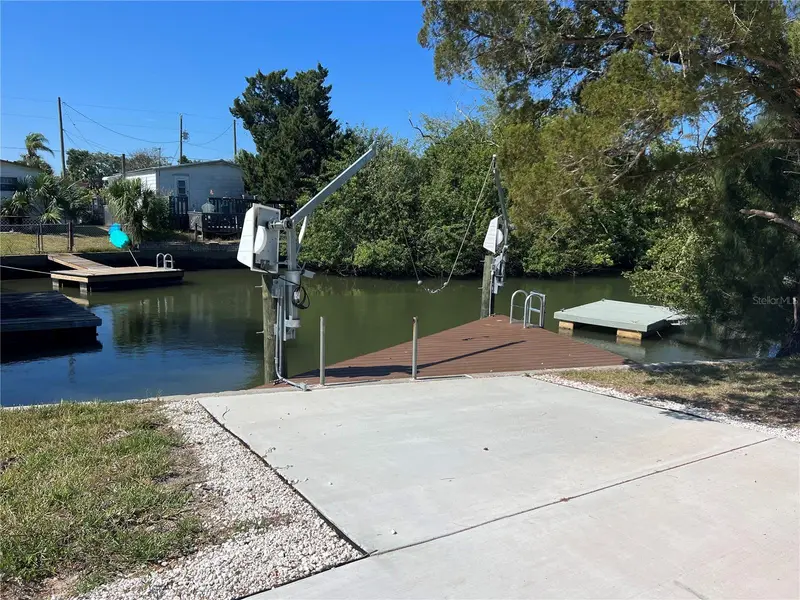 6836 Sea Ranch Dr, FL