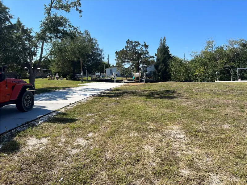 6836 Sea Ranch Dr, FL