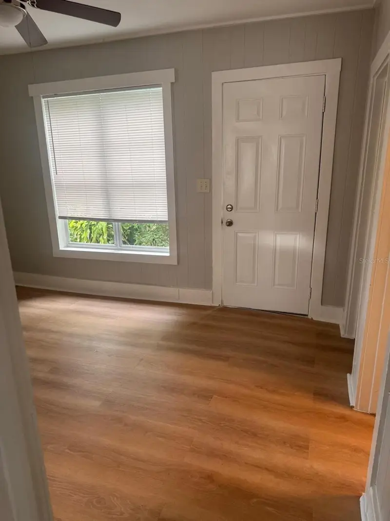 514 Avenue C Ne #4, FL
