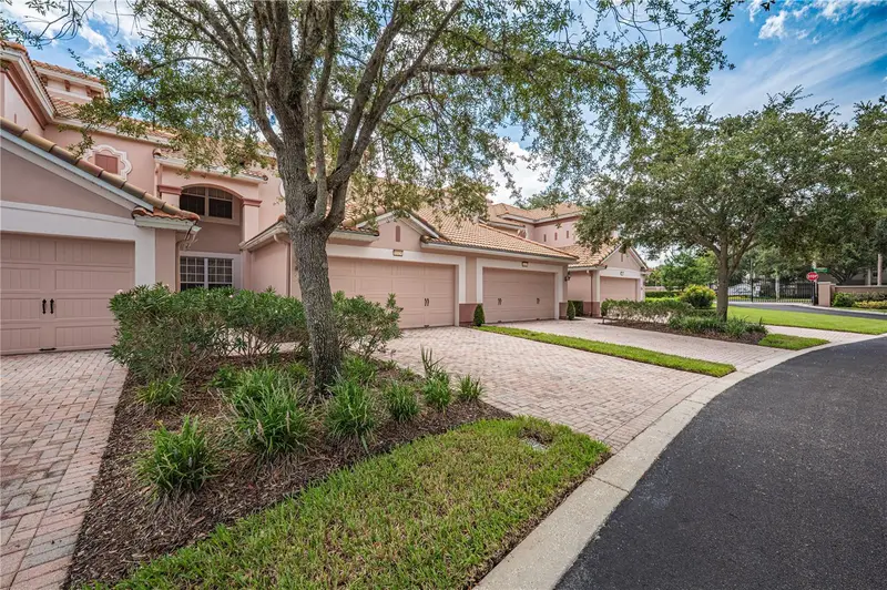 1323 Gilford Point Ln #0, FL