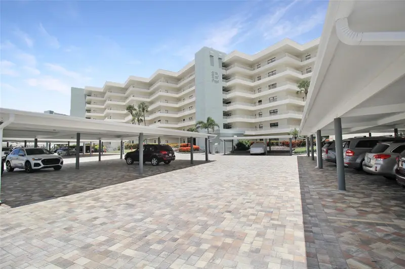 5780 Midnight Pass Rd #609, FL