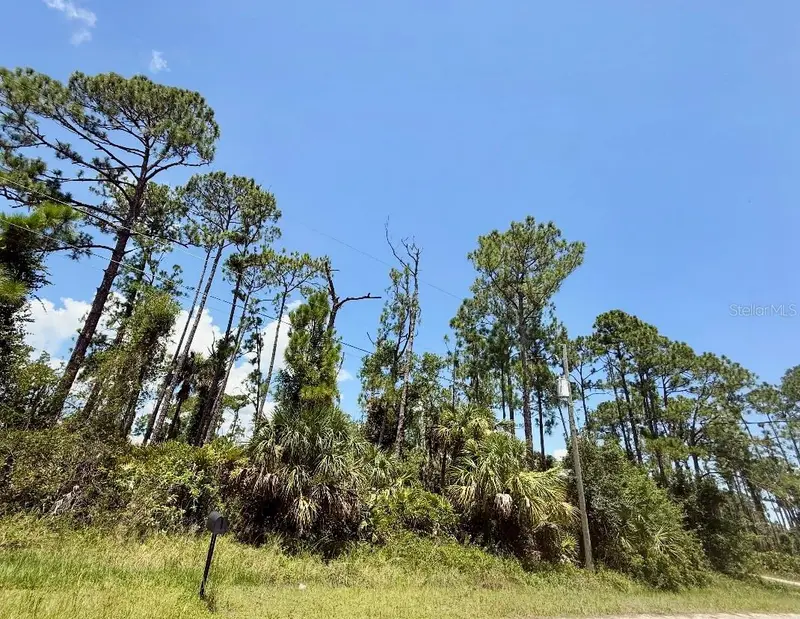 Lot 2 Titan St, FL