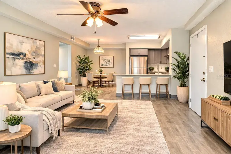 5111 Amulet Dr #104, FL