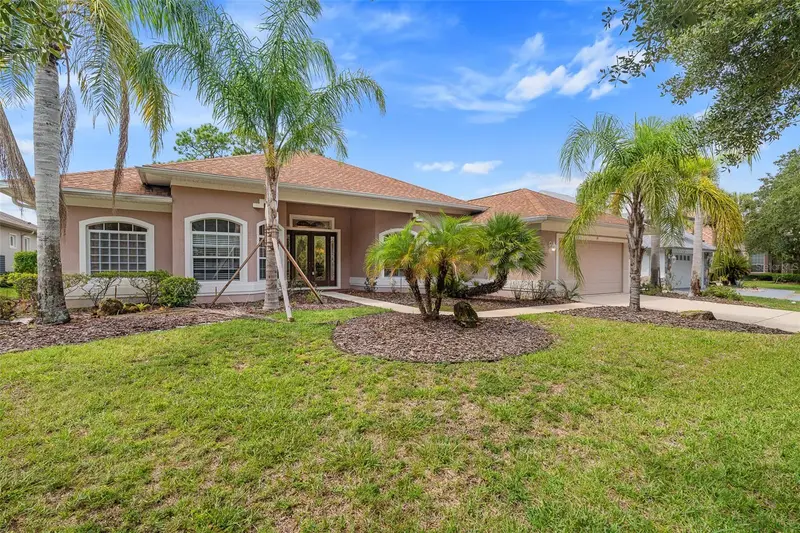 19 Lakeview Ln, FL