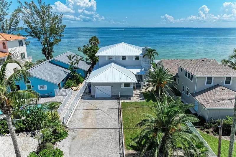 893 N Shore Dr, FL