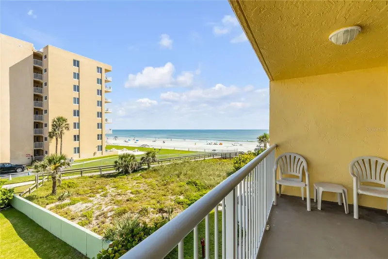 425 S Atlantic Ave #304, FL