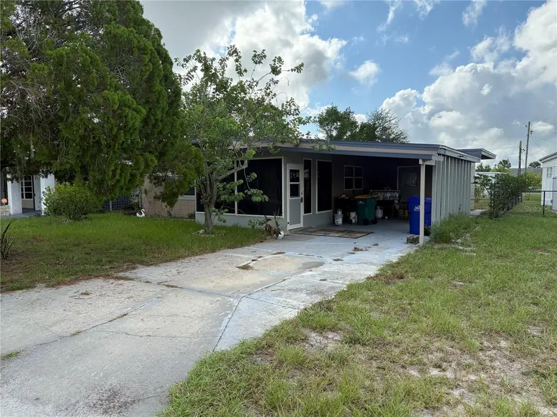 1117 Oakland, FL
