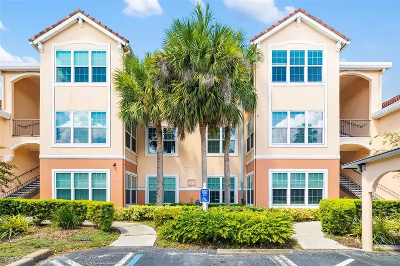 4142 Central Sarasota Pkwy #1415, FL
