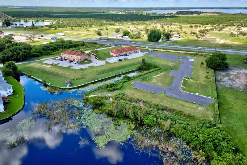 2105 S Us 27 Hwy S, FL