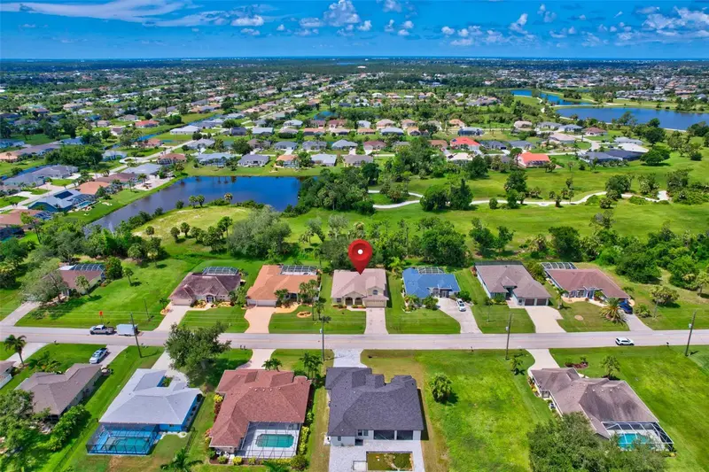 694 Rotonda Cir, FL