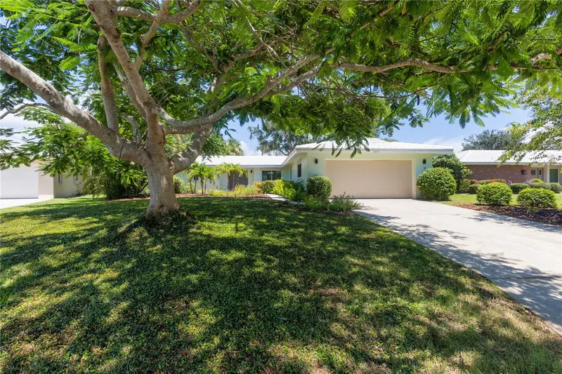 3337 Spring Mill Cir, FL