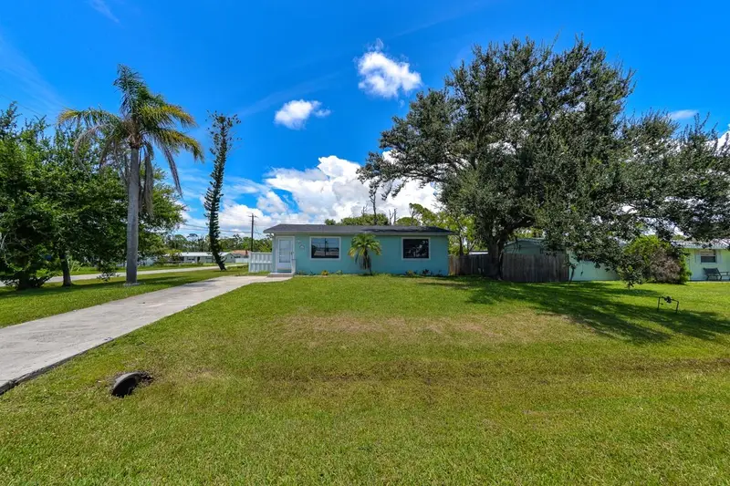 8382 Osprey Rd, FL