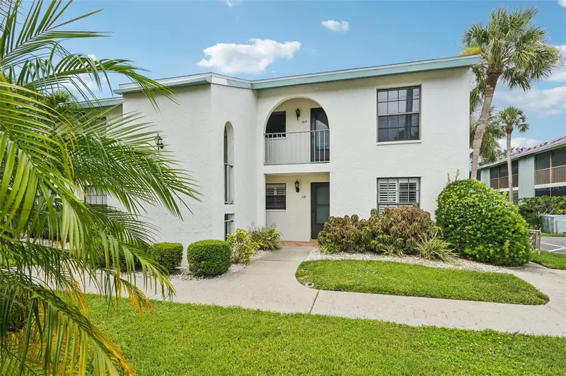 1730 Manasota Beach Rd #115, FL
