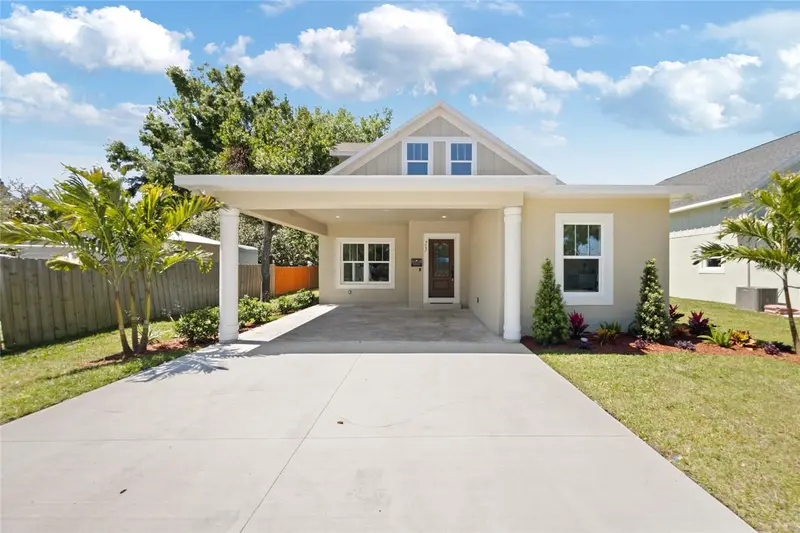 23 N Edwards St, FL