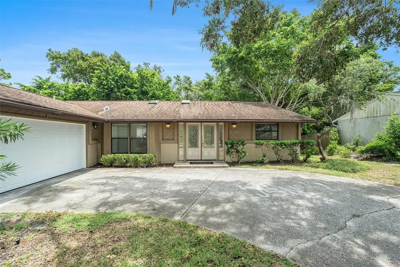 2057 Brent Pl, FL