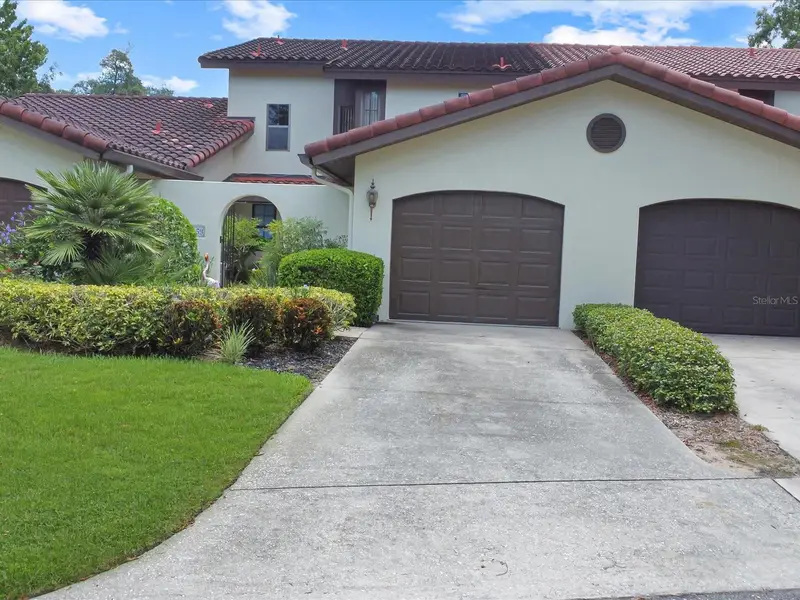 159 Coventry Cir, FL