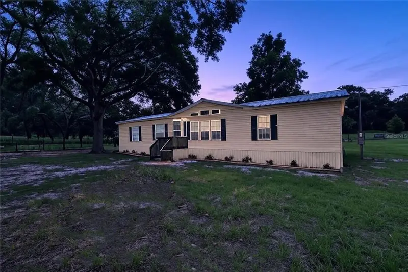18546 Ne 5th Terrace Rd, FL
