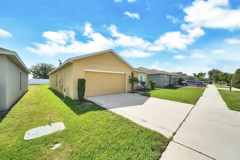 14456 Haddon Mist Dr, FL