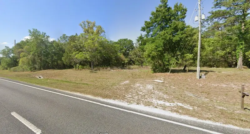 2401 N Woodland Blvd, FL