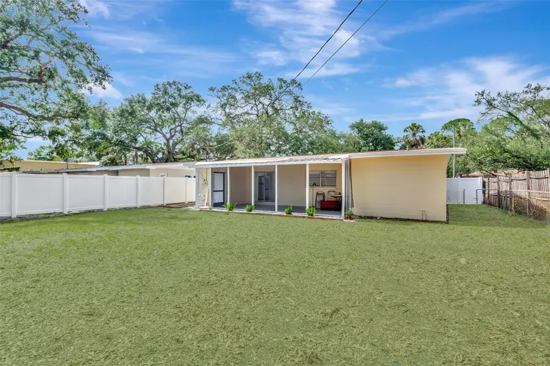 4714 W Vasconia St, FL
