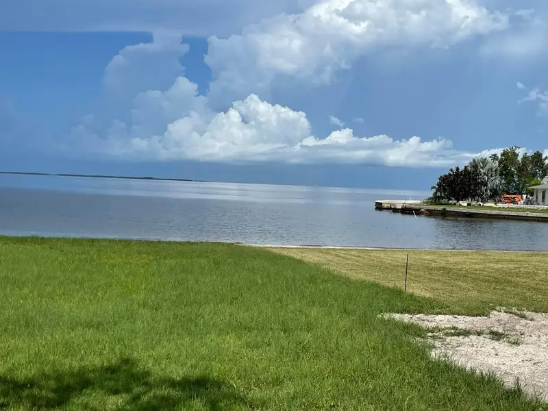 0 Bluff, FL
