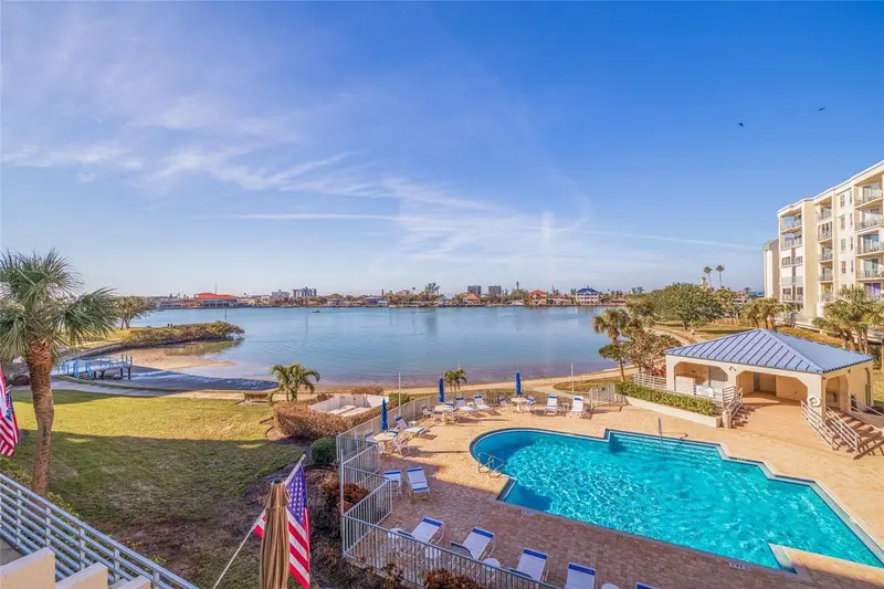 7902 Sailboat Key Blvd S #206, FL
