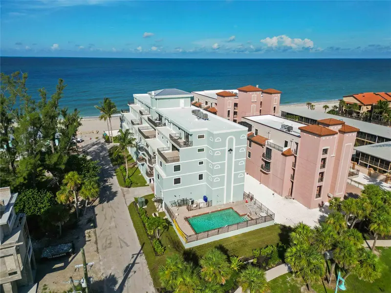 50 Meredith Dr #8, FL