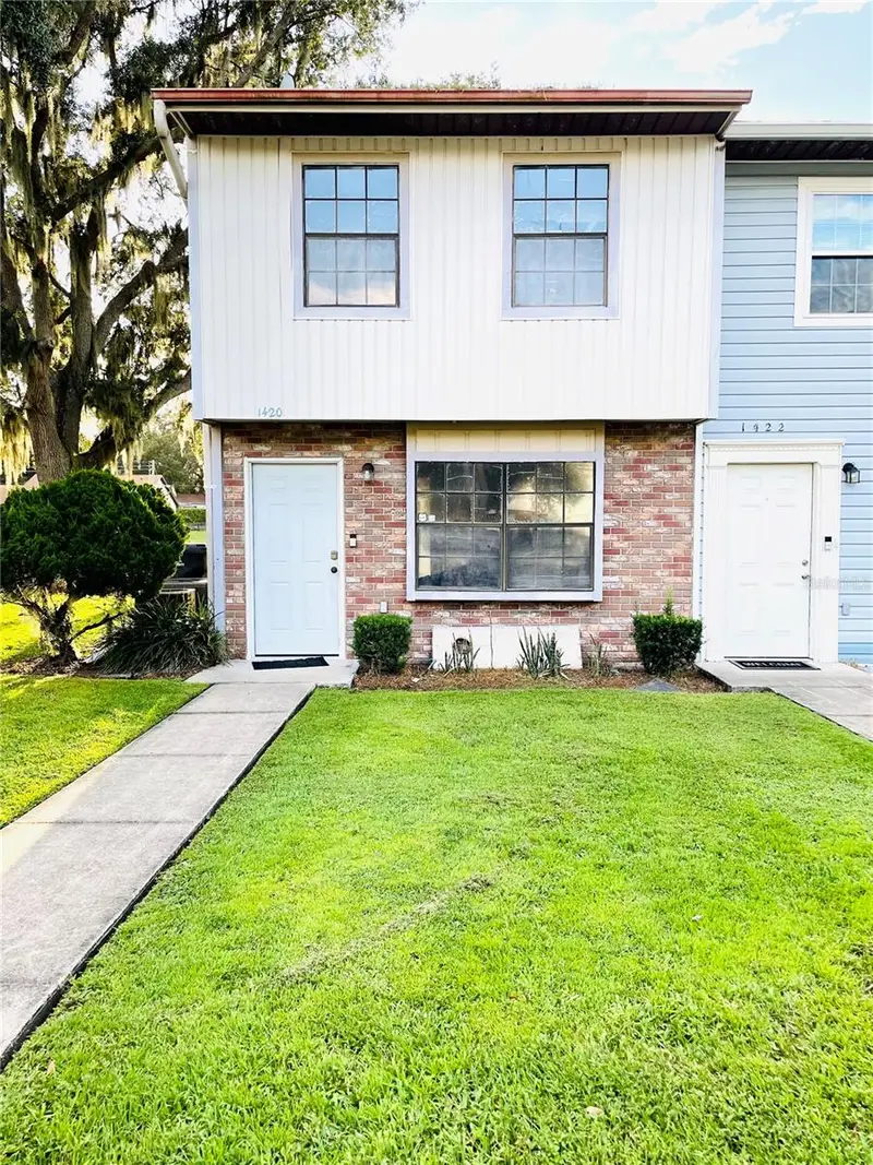 1420 Ridge Lake Ct, FL