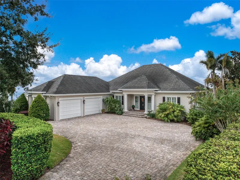 632 Sunset Pointe Dr, FL