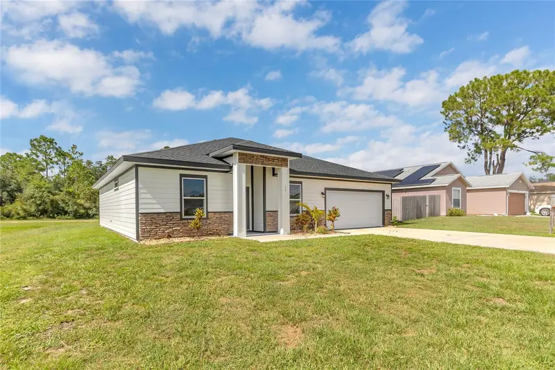17 Herring Ct, FL