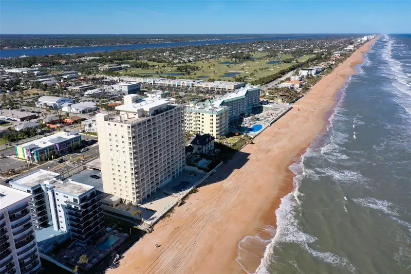 89 S Atlantic Ave #103, FL