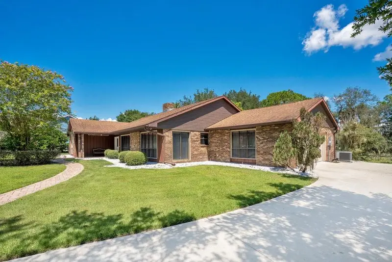 2088 Golden Arm Rd, FL