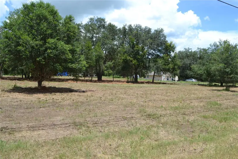 00 W Hwy 40, FL