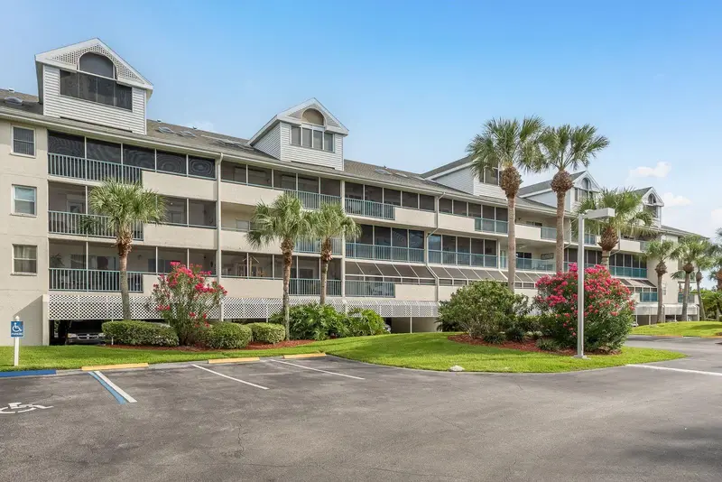 5557 Sea Forest Dr #118, FL