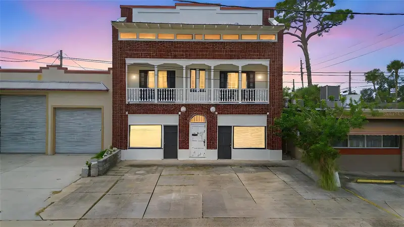204 Magnolia St, FL