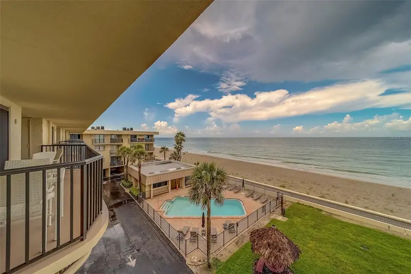3500 Gulf Blvd #409, FL