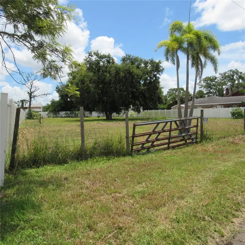 6725 Quonset Rd, FL