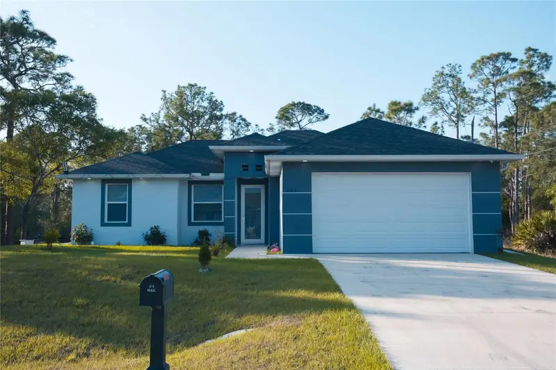1503 W 17th St, FL