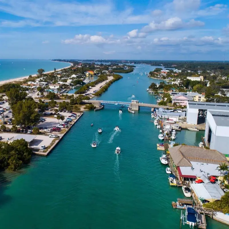 100 Circuit Rd #S35, FL