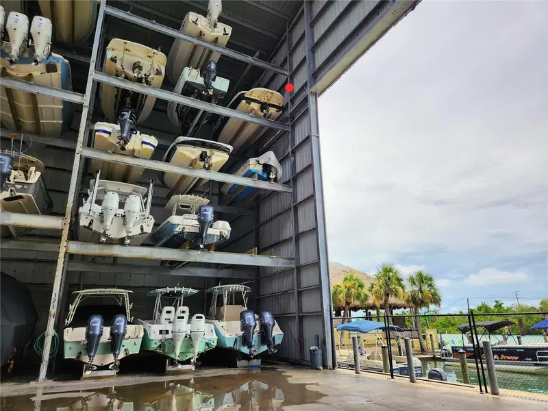 100 Circuit Rd #S35, FL
