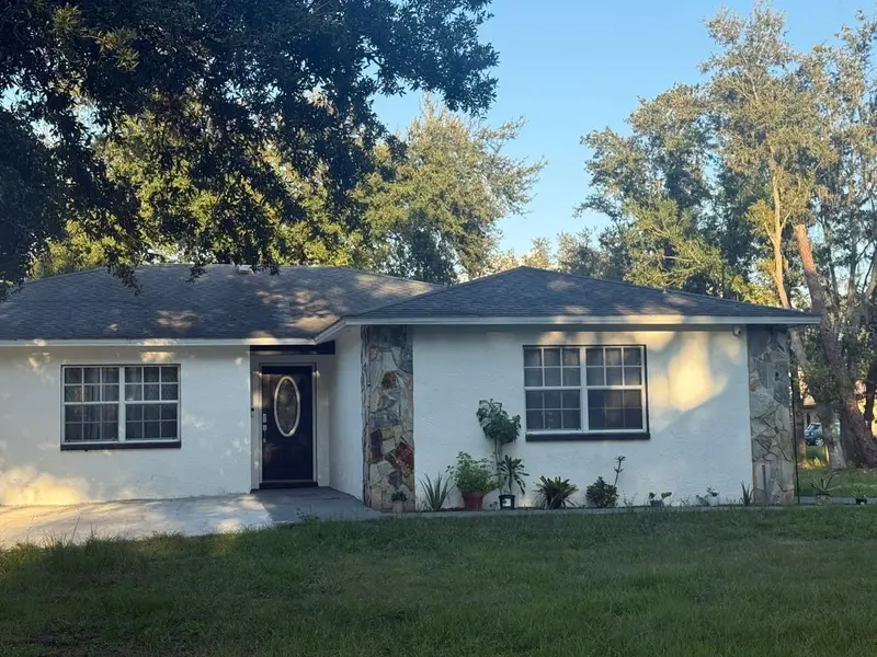 6830 N Dormany Rd, FL