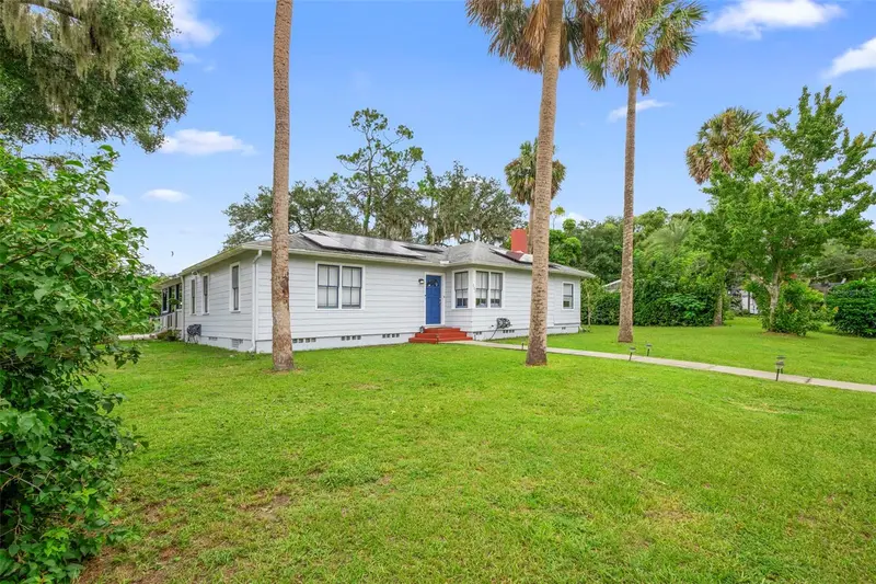 232 W 17th St, FL