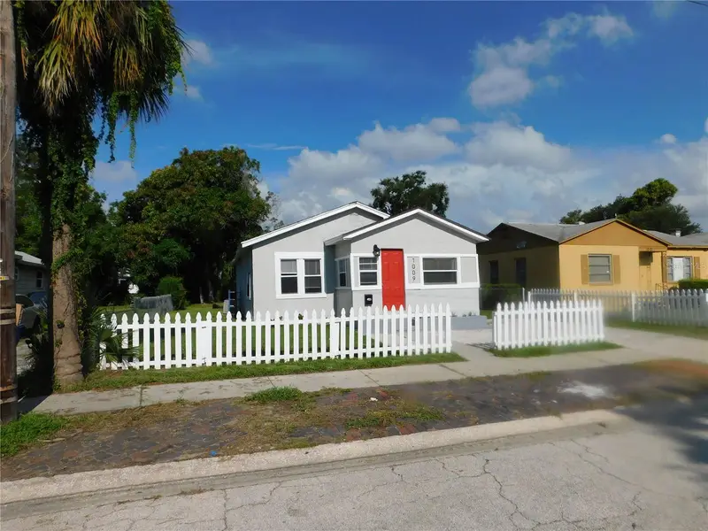 1009 17th St S, FL