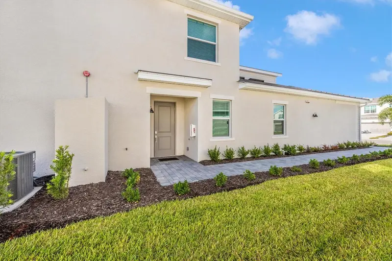 12640 Radiance Ct #101, FL