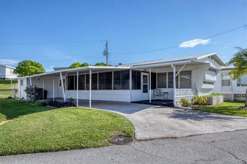 4220 12th Street Ct E, FL